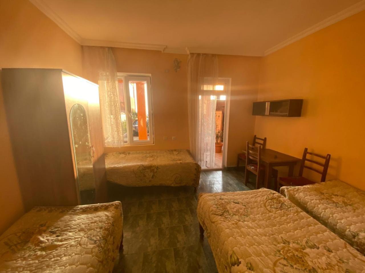 Guest House Orange Kobuleti Exterior photo
